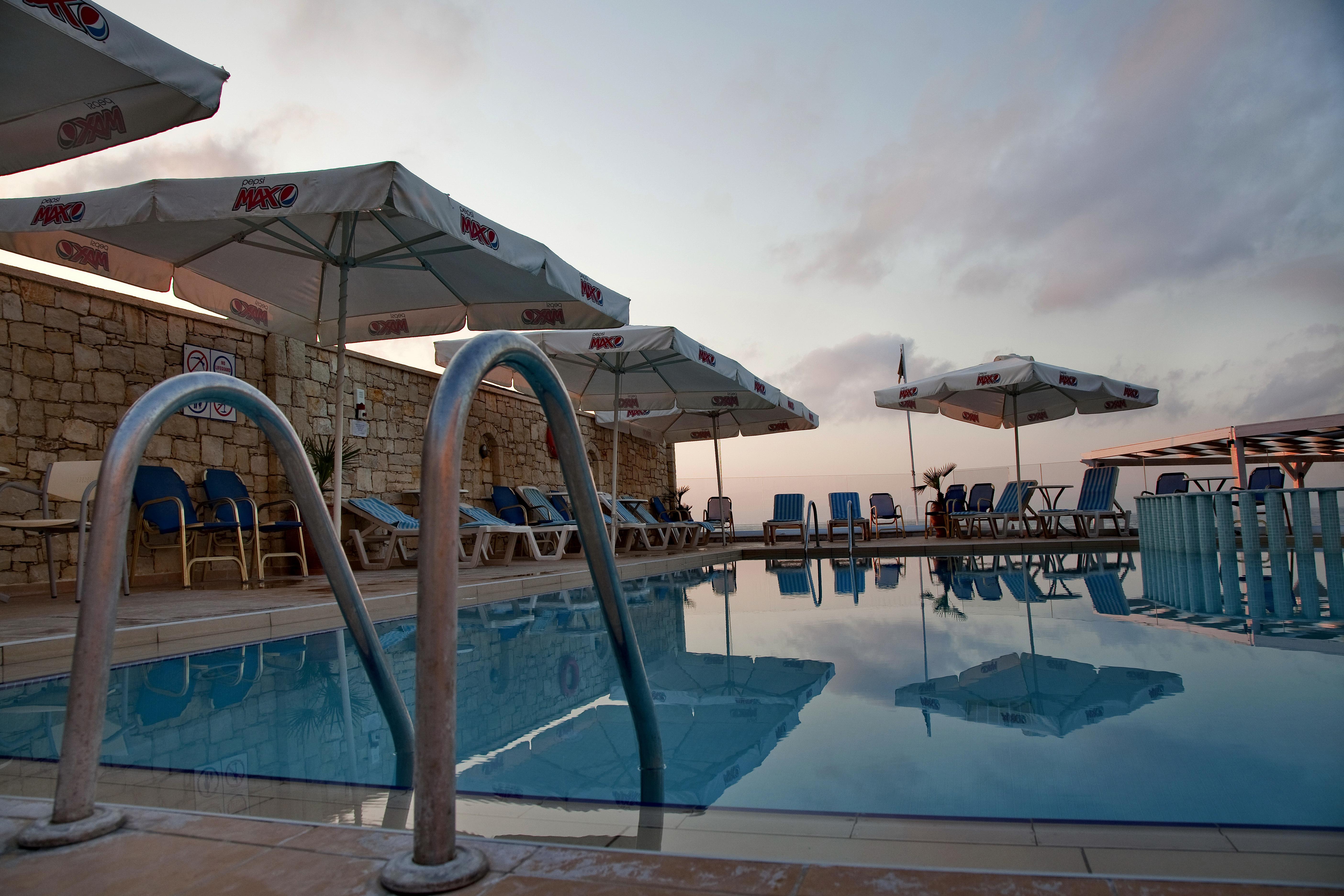 Jo An Beach Hotel อาเดเลียโนส กัมโปส ภายนอก รูปภาพ