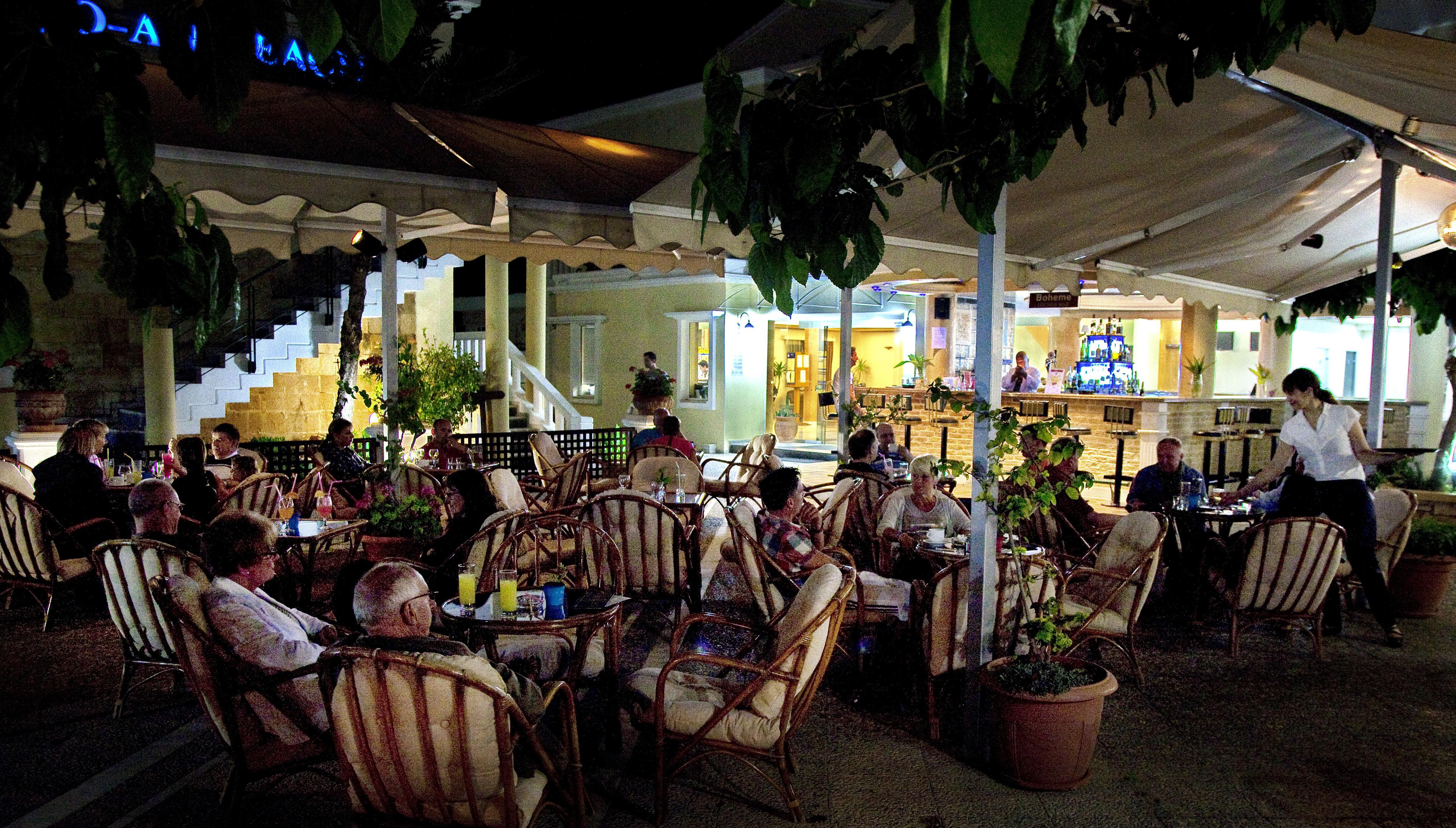Jo An Beach Hotel อาเดเลียโนส กัมโปส ภายนอก รูปภาพ
