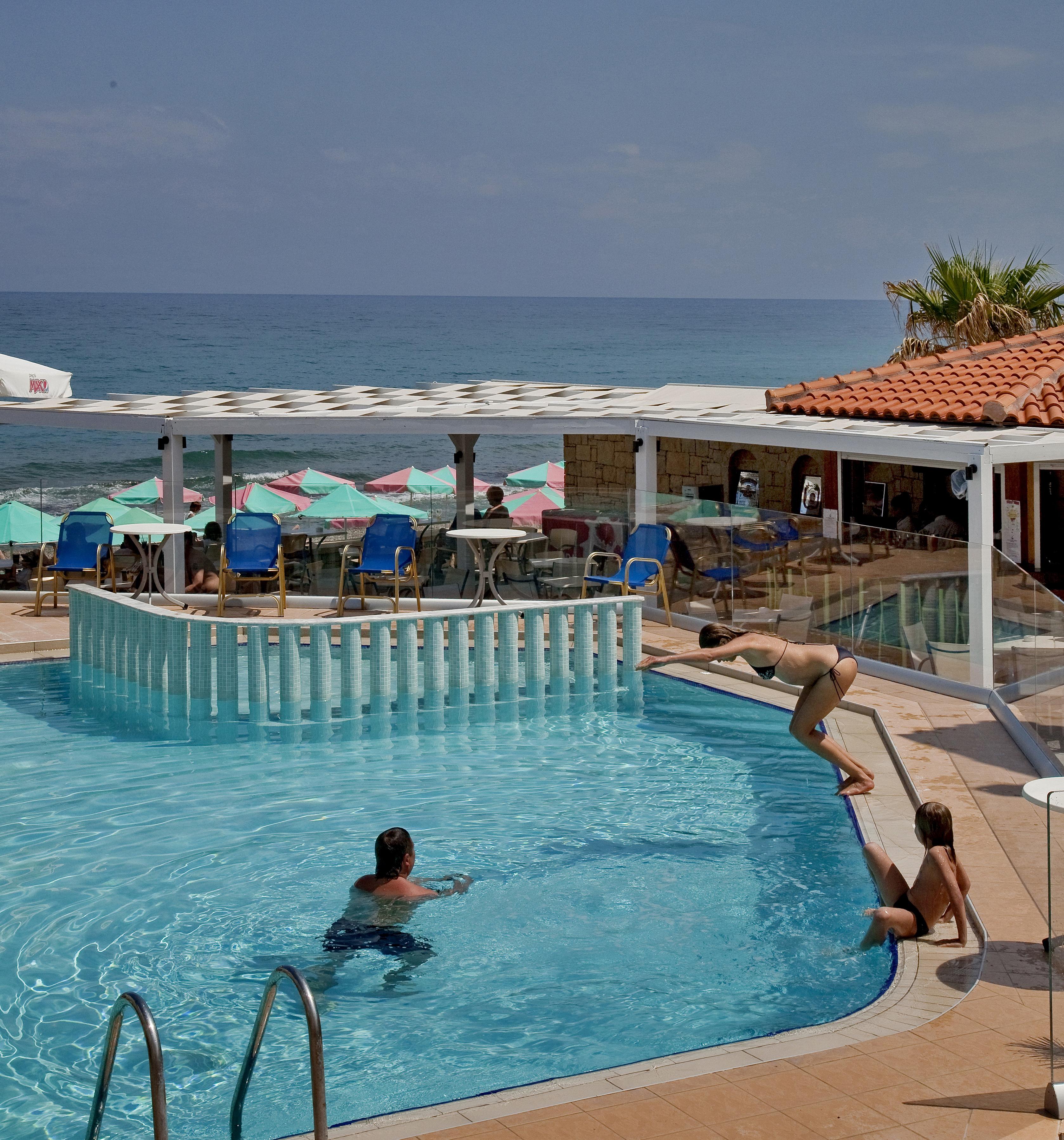 Jo An Beach Hotel อาเดเลียโนส กัมโปส ภายนอก รูปภาพ